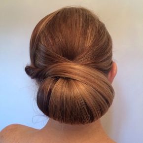 40 Chic Chignon Buns That Bring the Class into Formal and Casual Looks