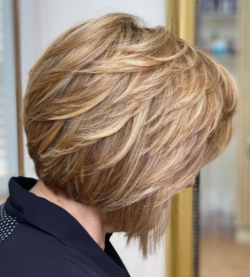 Feathered Bob with Blonde Highlights