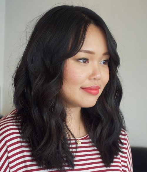 Medium Wavy Cut For Thick Hair And Round Face
