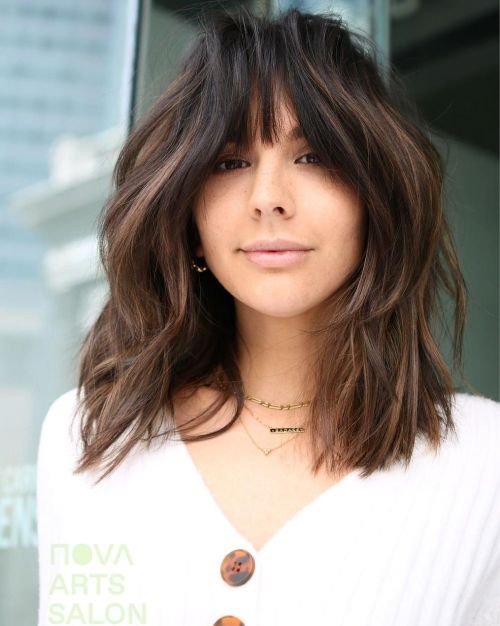 Layered Cut with Subtle Highlights