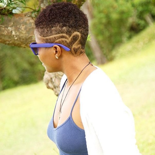 women's natural short hairstyle with designs