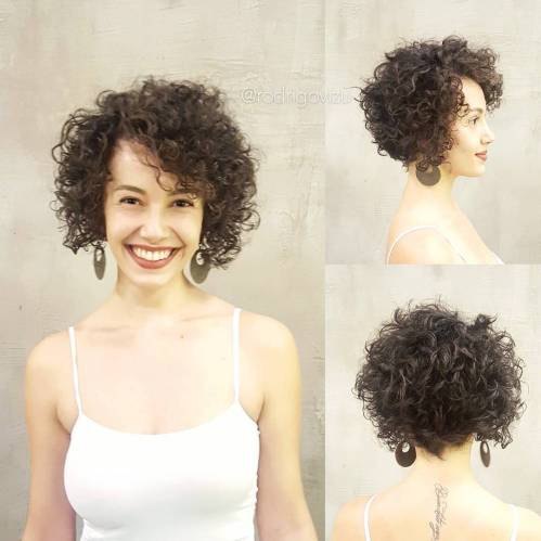 Short Curly Bob Hairstyle For A Long Face