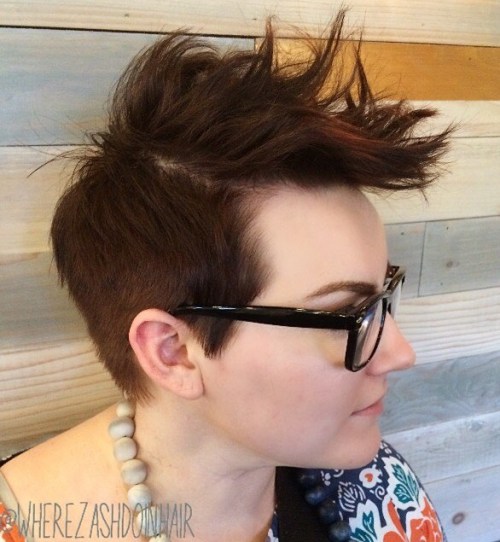 Women's Spike Long Top Short Sides Hairstyle