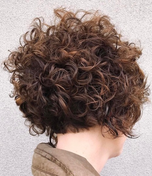 Short Messy Hairstyle With Highlights