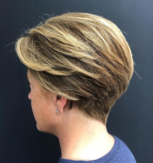 Short Wedge Cut Pixie with Blended Layers