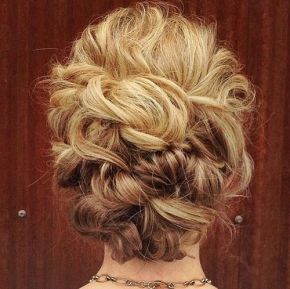 40 Creative Updos for Curly Hair