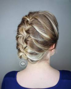 20 Quick and Easy Work Appropriate Hairstyles