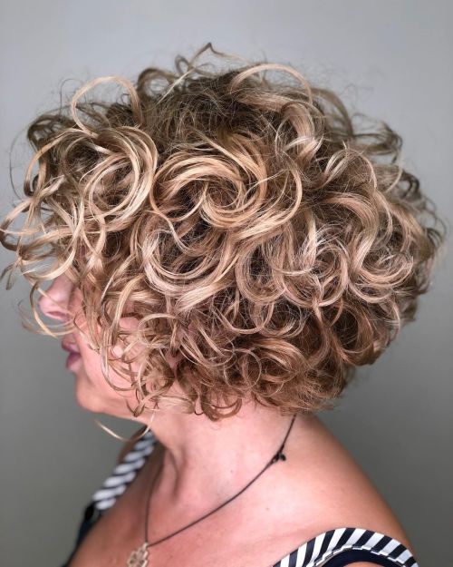 Side Parted Curly Bob